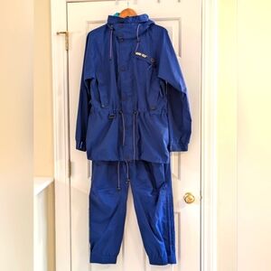 Gore-tex men's blue Snowsuit size small includes pants jacket with hood
